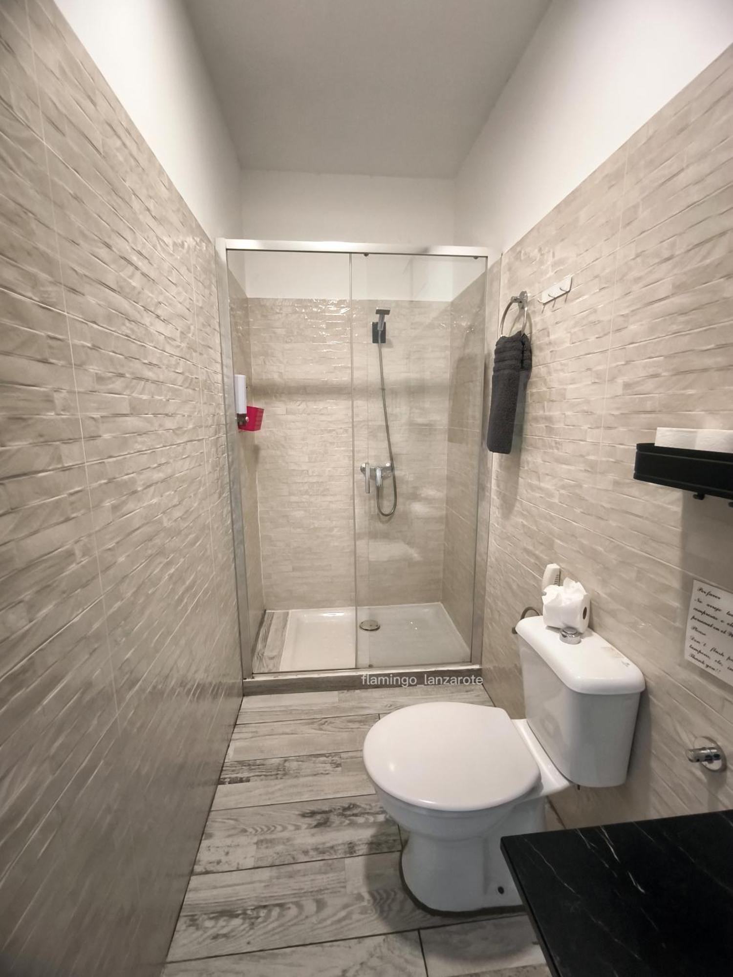 Habitacion Flamingo, Entrada Privada Y Bano Privado En Suite By Flamingo House, No Fumadores Arrecife  Exterior foto