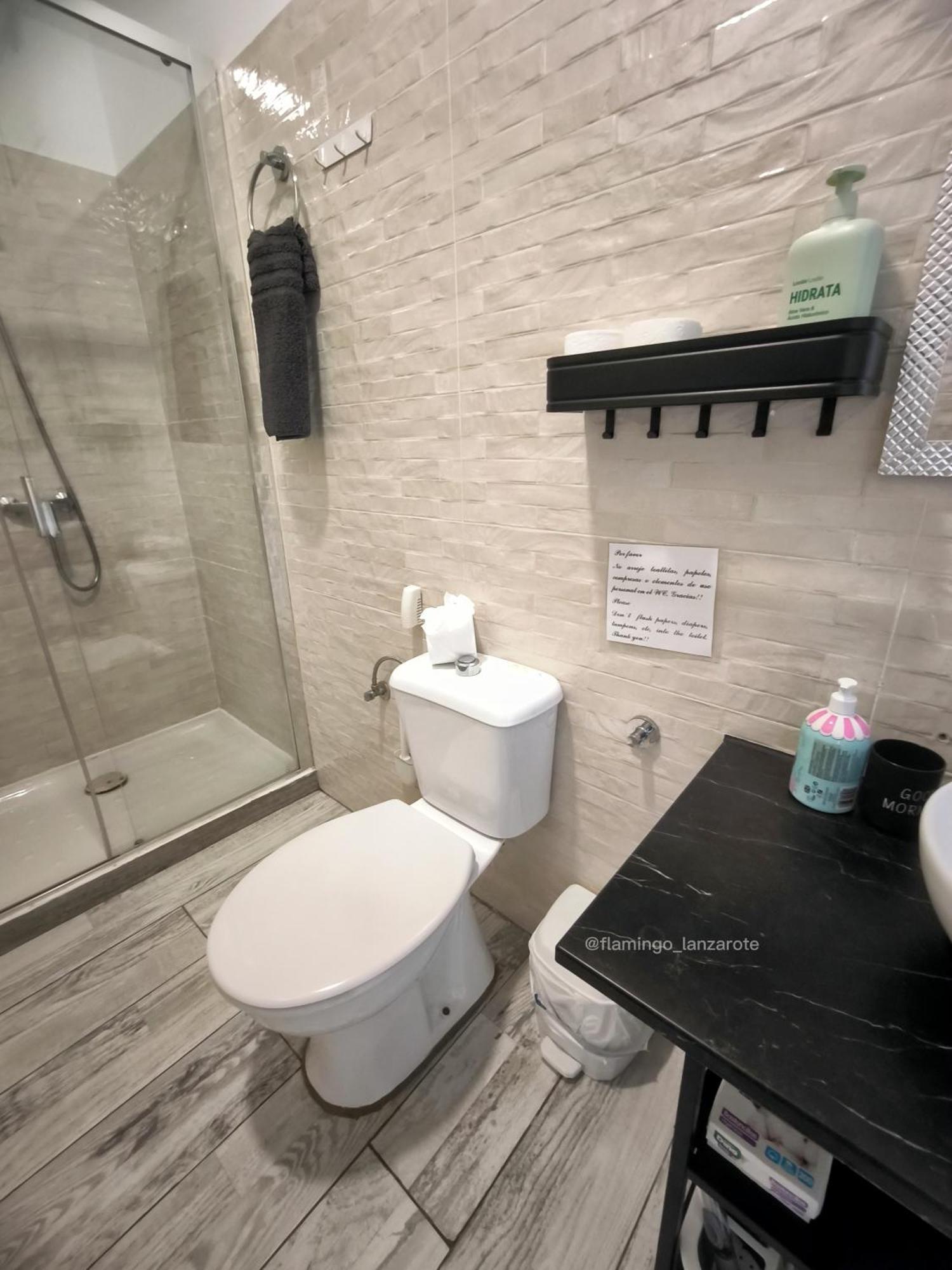 Habitacion Flamingo, Entrada Privada Y Bano Privado En Suite By Flamingo House, No Fumadores Arrecife  Exterior foto